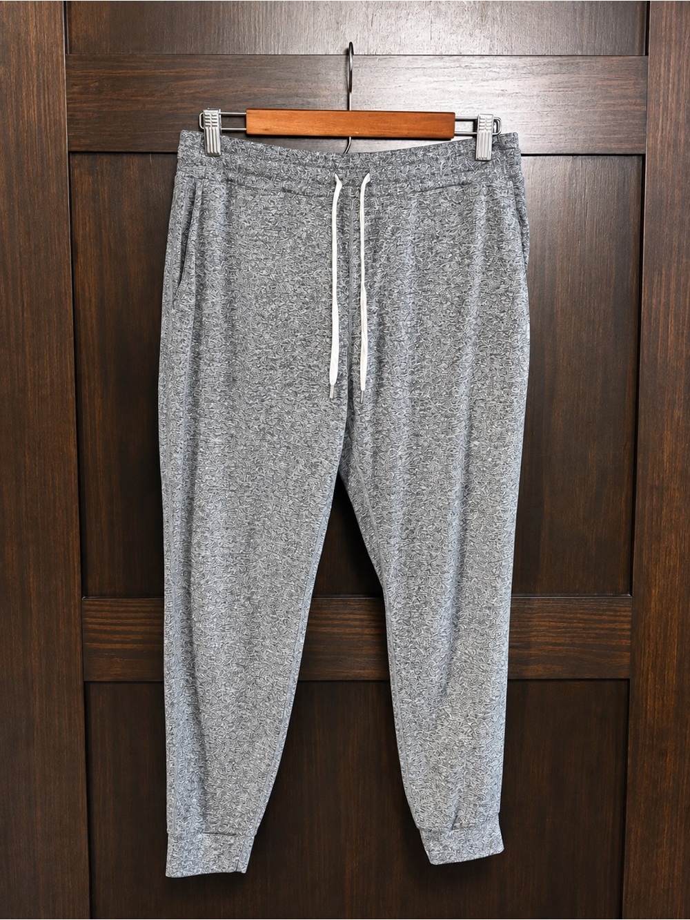 Vuori Heather Gray Joggers with White Drawstring